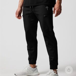 Three Nails Apex Jogger